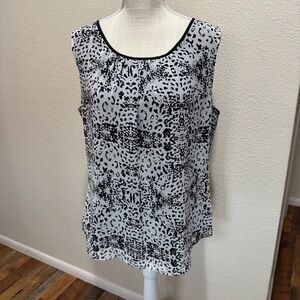 Chaus Mew York - Monochrome Animal Print Sleeveless Blouse - Size Medium